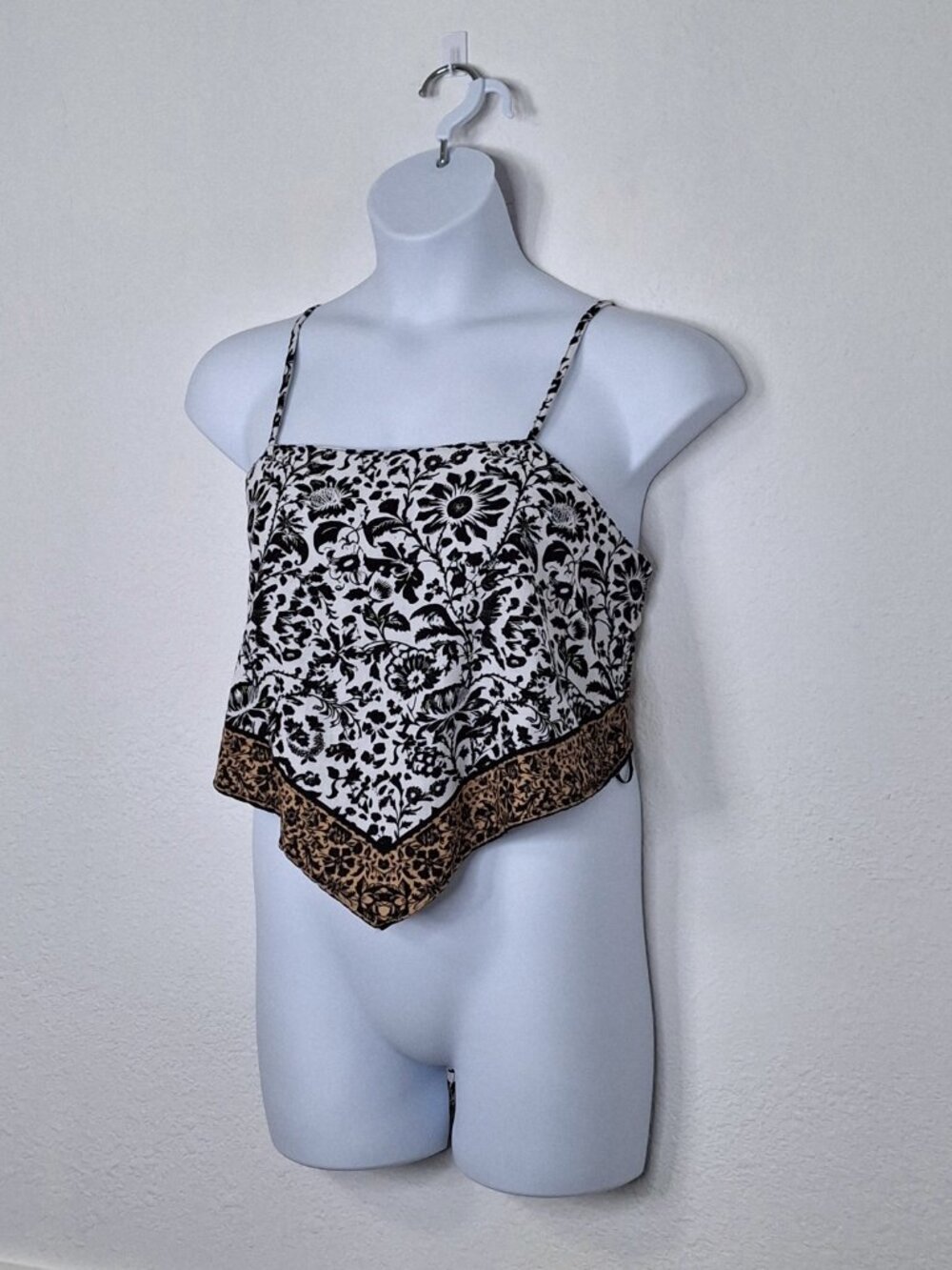 Midnight Sky Floral Handkerchief Top Floral Sz L Crop Neutral Minimalist Boho - Picture 2 of 9